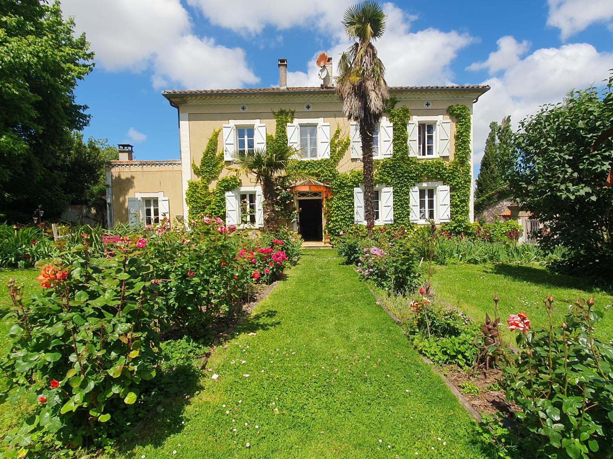 Pause Campagne - Chambres D'Hotes Pouy-de-Touges Exterior foto